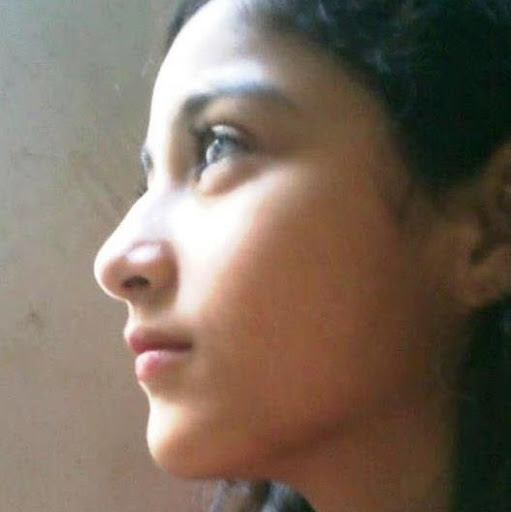 Zainab Akhtar Photo 14