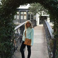 Deborah Peters Photo 18