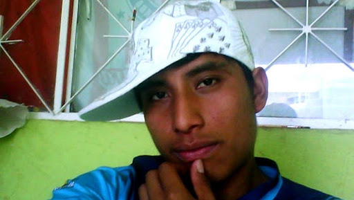 Eduardo Guzman Photo 32