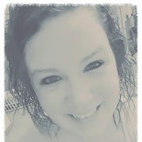 Leah Burke Photo 30