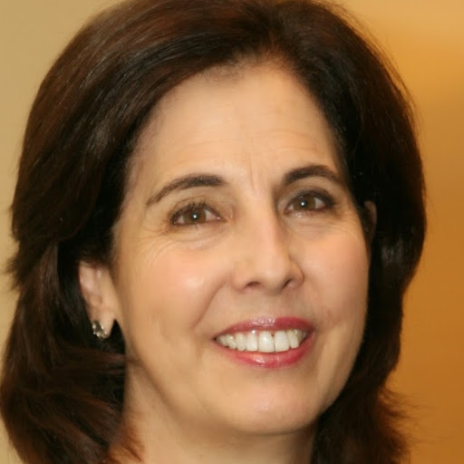 Elisabeth Suarez Photo 6