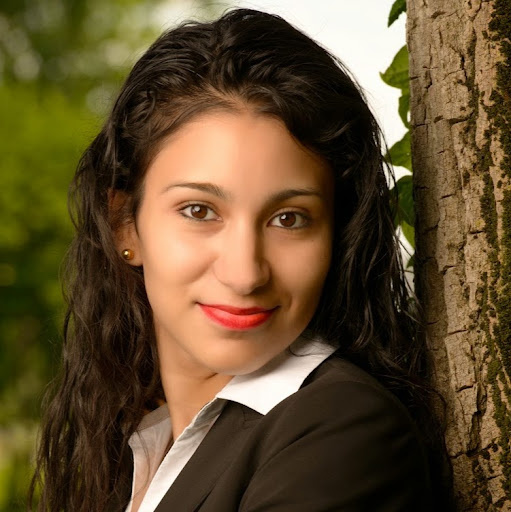 Ana Fortin Photo 4