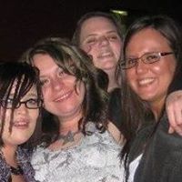 Erica Downing Photo 20