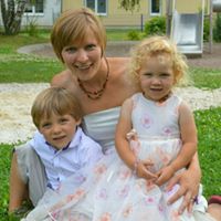 Christine Gerlach Photo 8