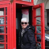 Valerie Mitchell Photo 46