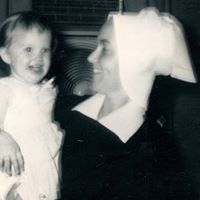Janie Hall Photo 27