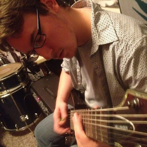 Travis Simon Photo 33
