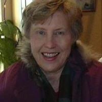Connie Hardy Photo 12