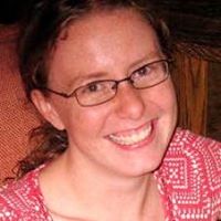Jennifer Hill Photo 35