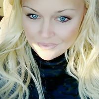 Christina Hollingsworth Photo 27