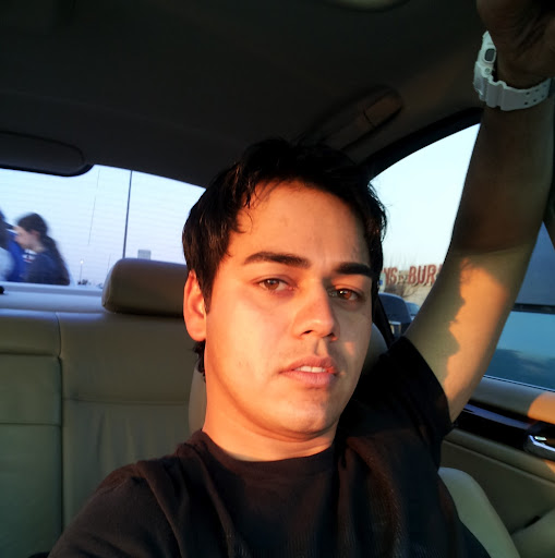 Robert Silva Photo 46