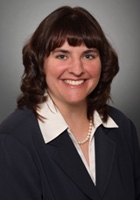 Stephanie Burns Photo 1