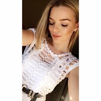 Sarah Alexander Photo 37