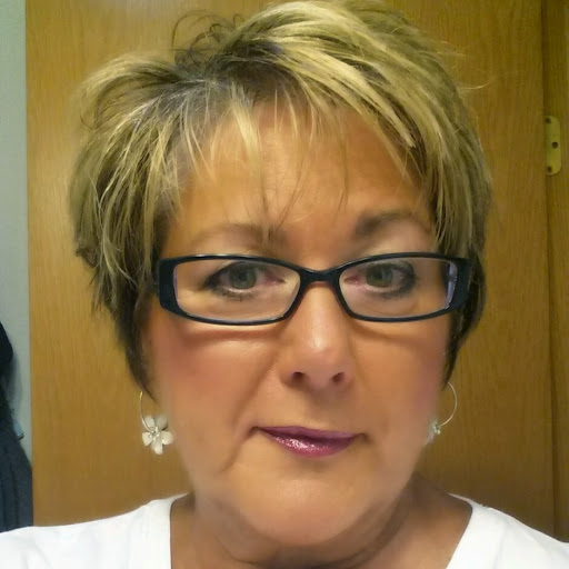 Linda Erwin Photo 26