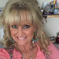 Pamela Austin Photo 37