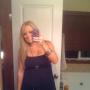 Amy Nicholson Photo 39