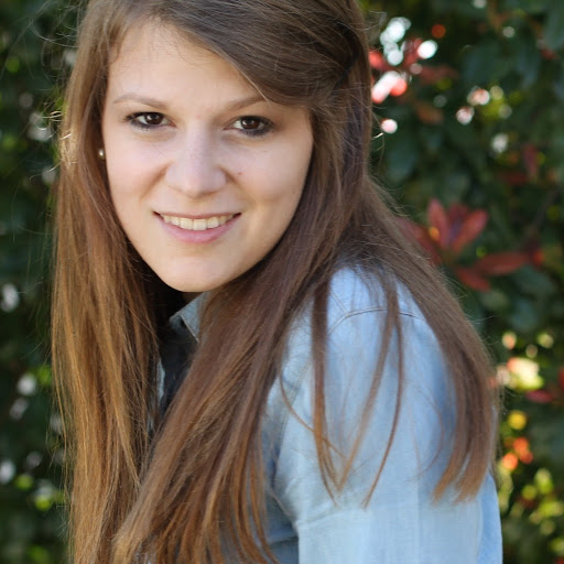 Kristina Ross Photo 25