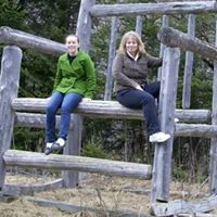 Lori Andrews Photo 18