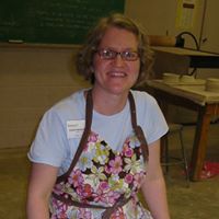 Kristen Hansen Photo 21