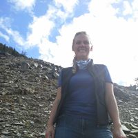 Elizabeth Gustafson Photo 29