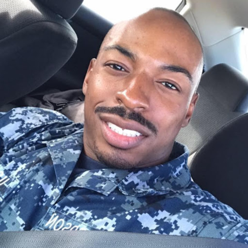 Maurice Richardson Photo 41