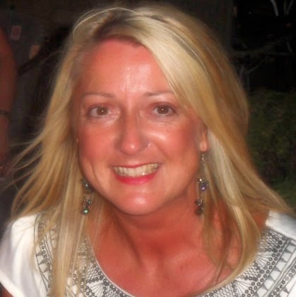 Debbie Rollins Photo 13