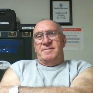 Vernon Anderson Photo 9