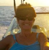 Debbie Hunt Photo 9
