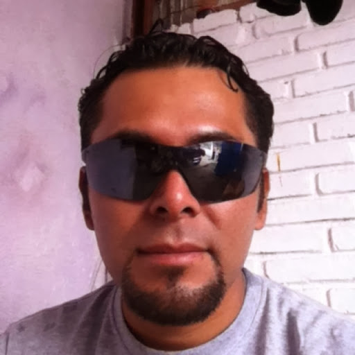 Ricardo Valdivia Photo 35