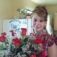 Denise Montes Photo 12