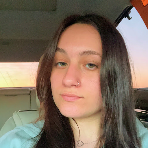 Cheyenne Moore Photo 16