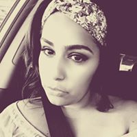 Elizabeth Vasquez Photo 12