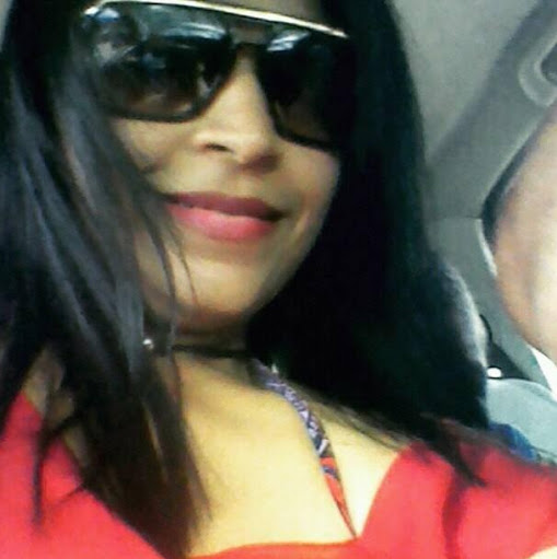 Lorena Velasquez Photo 36