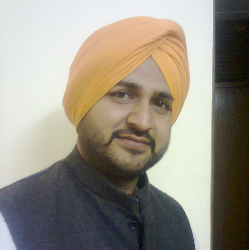 Vicky Gill Photo 8