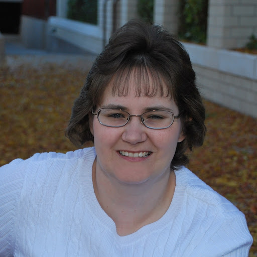 Stacy Carlson Photo 17