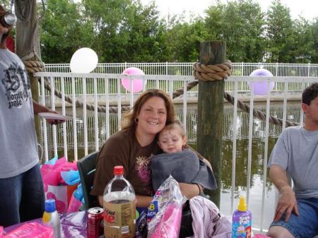 Christine Robinson Photo 32
