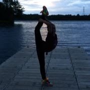 Amy Deng Photo 14