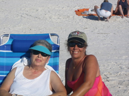 Sandra Dean Photo 21