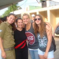 Suzanne Amir Photo 1