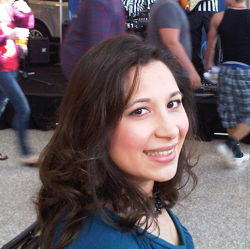 Elizabeth Hodge Photo 18
