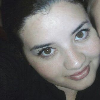 Elizabeth Valdez Photo 32