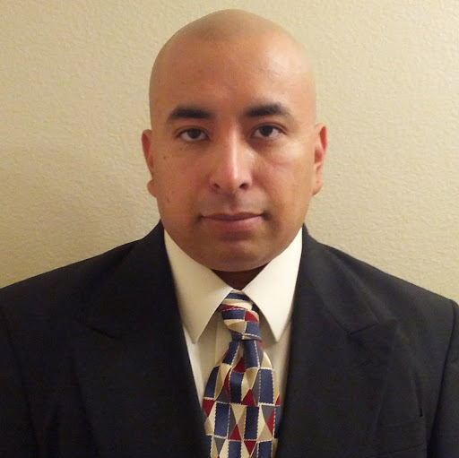 Miguel Calderon Photo 25