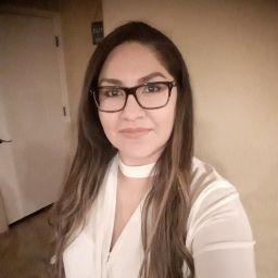 Nancy Robles Photo 32