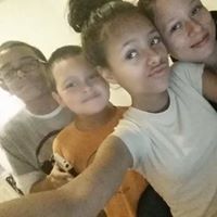 Janet Cruz Photo 18