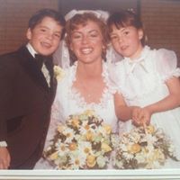 Paula Perkins Photo 20