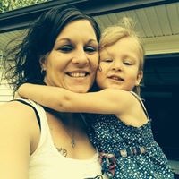 Amber Lentz Photo 17