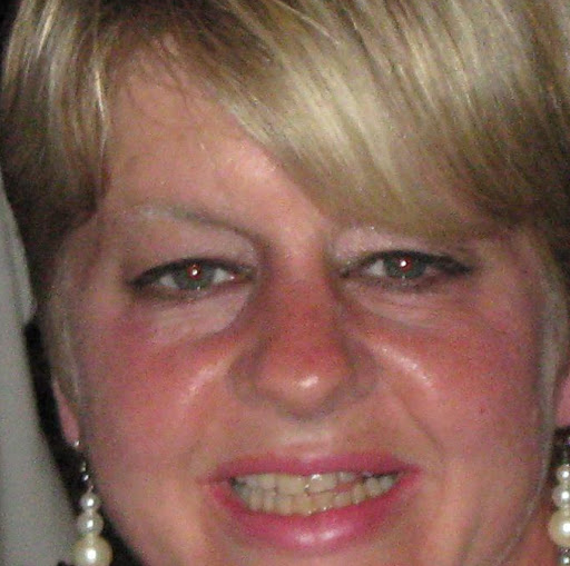 Jennifer Wolff Photo 35