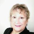 Suzanne Sheffield Photo 7