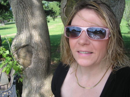 Paula Richards Photo 31