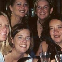 Elizabeth Robbins Photo 20